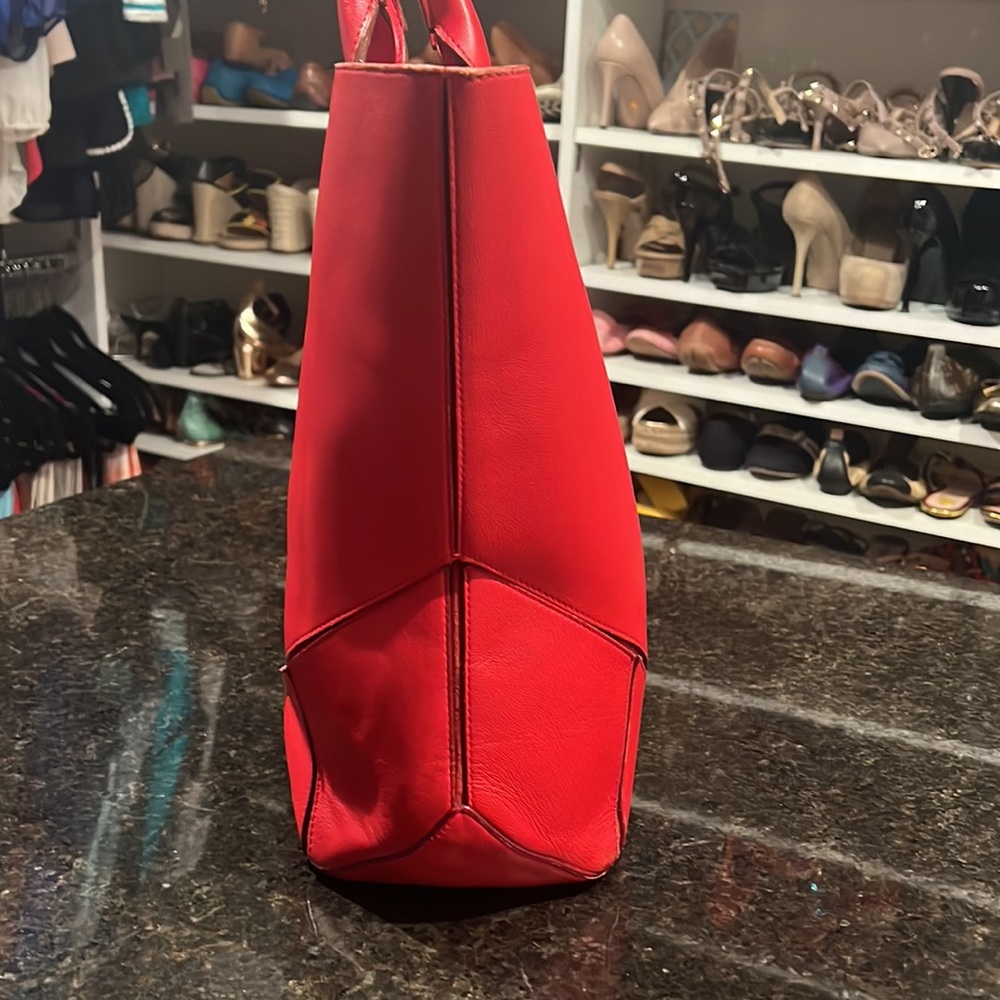 Givenchy Solid Large Leather Easy Red Tote Bag - image 3